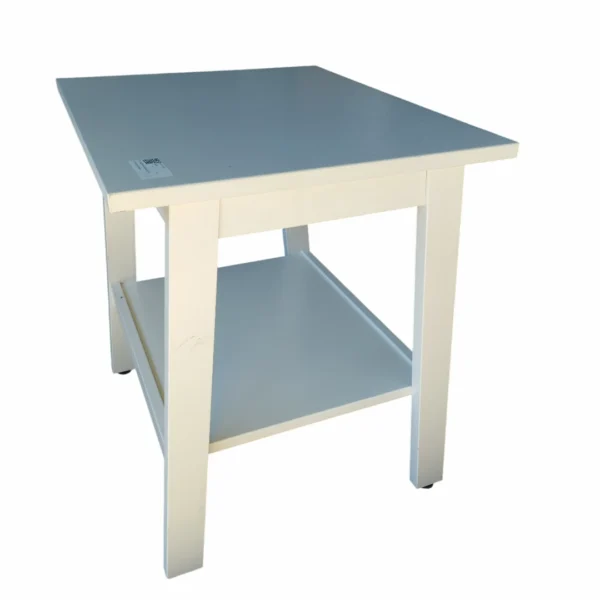 Petite table