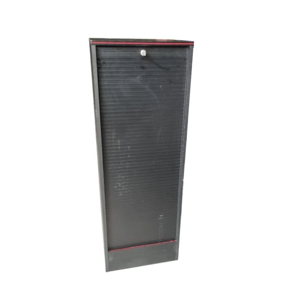Armoire à rideaux