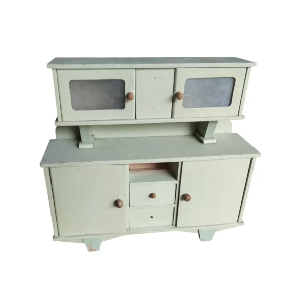 Petit meuble de poupée