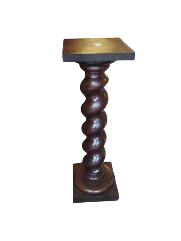 Colonne en bois