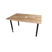 Petite table en bois