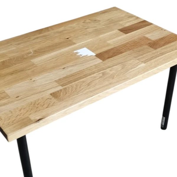 Petite table en bois
